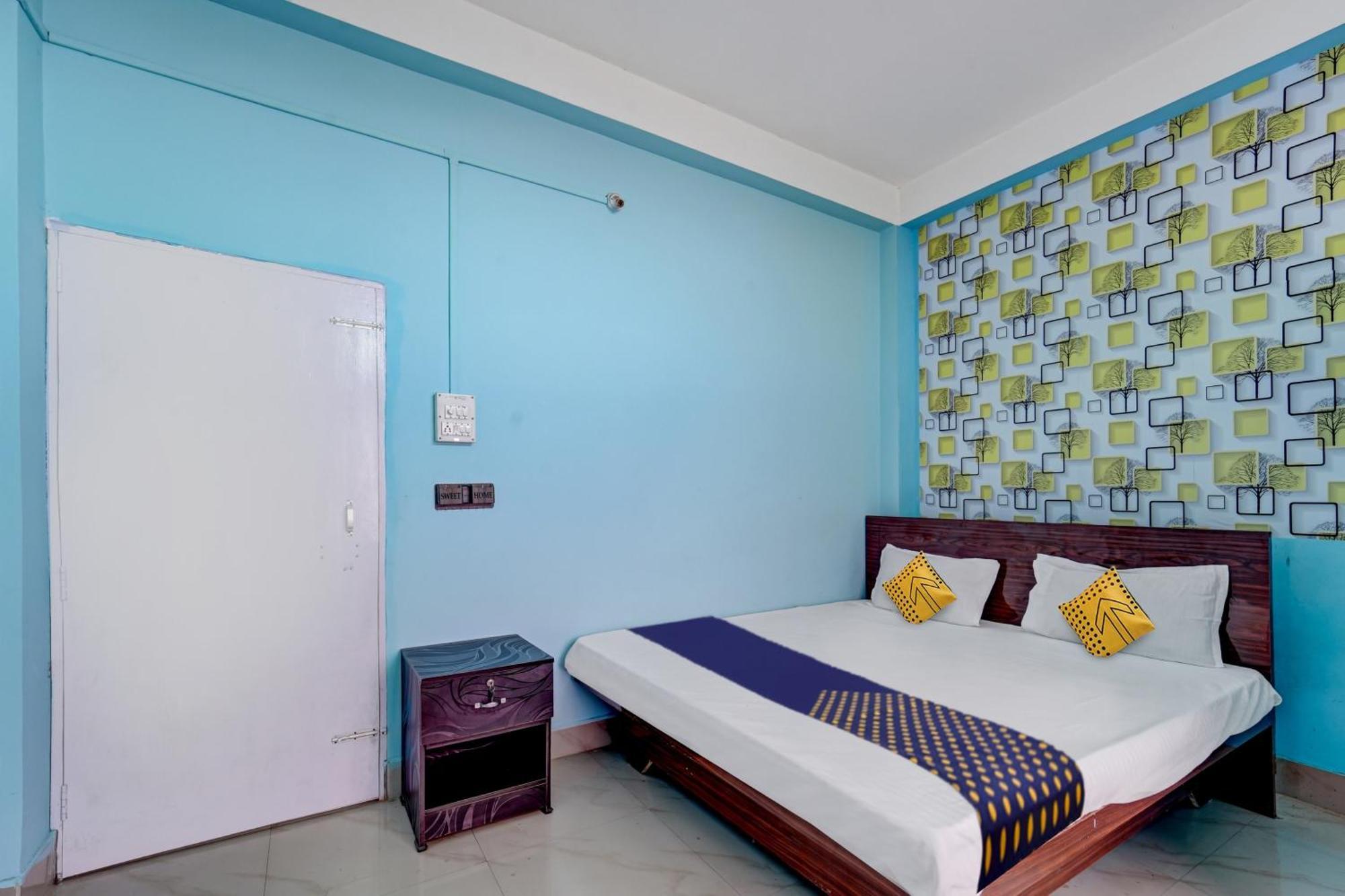 Hotel O Home Trimurti Guest House 구와하티 외부 사진